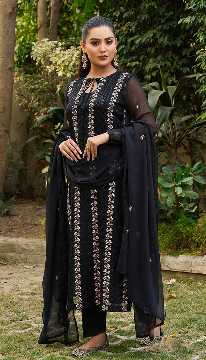 Darah - Black
