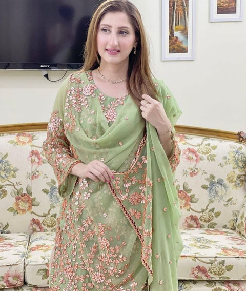 Trendy LCD Gotta Work