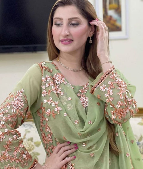 Trendy LCD Gotta Work