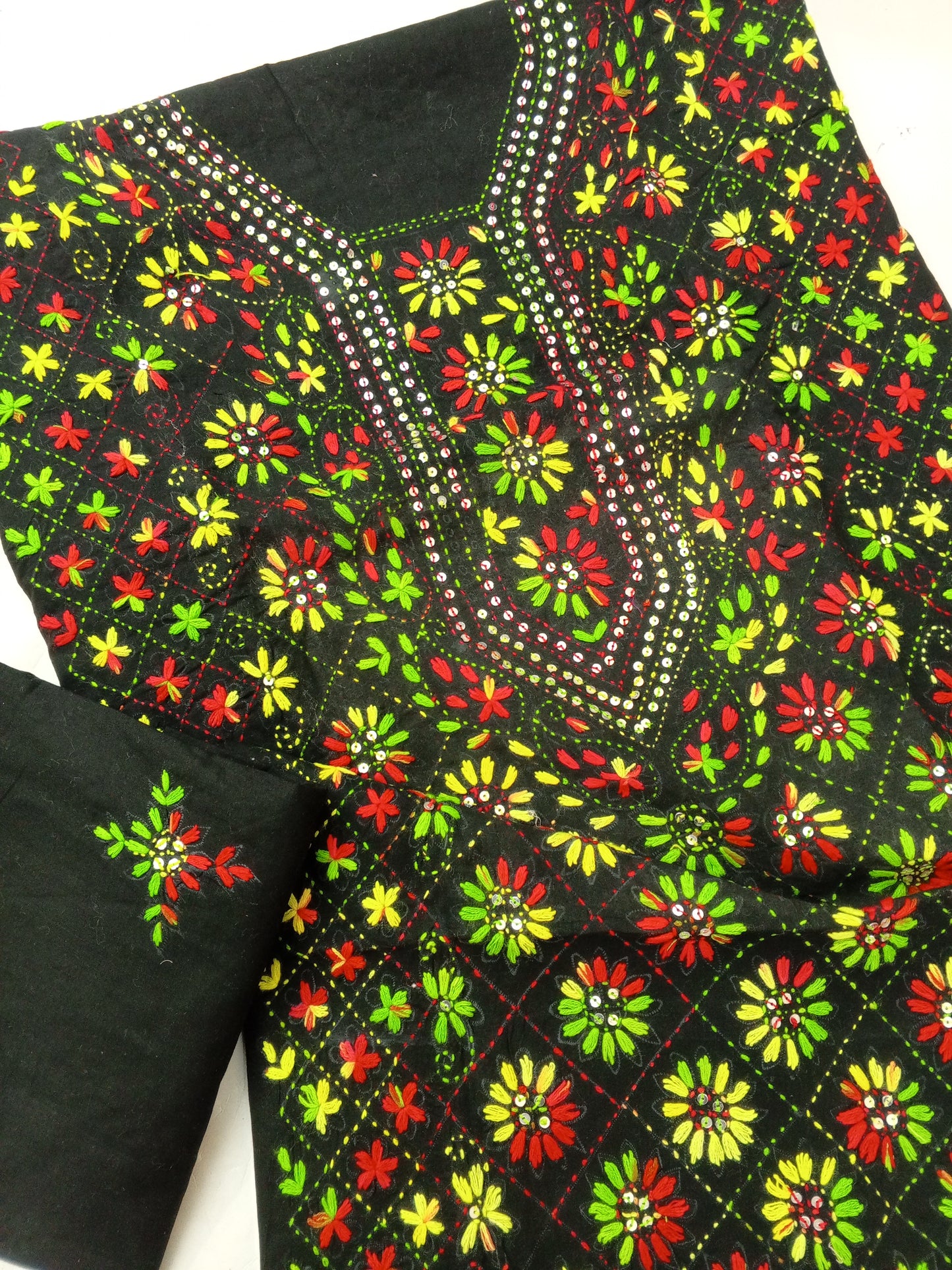 Phulkari Lawn - Black