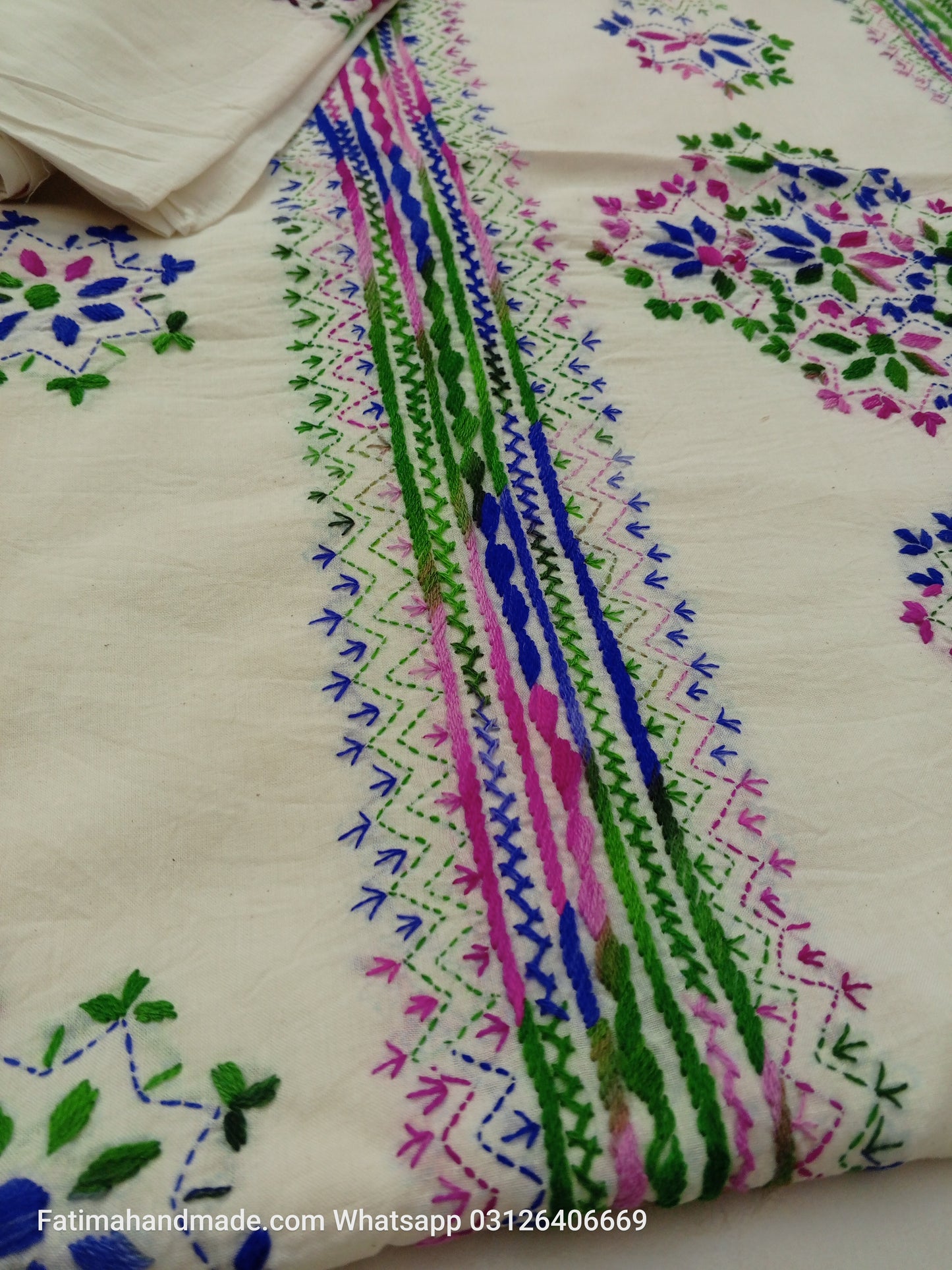 Afghani lawn white 3