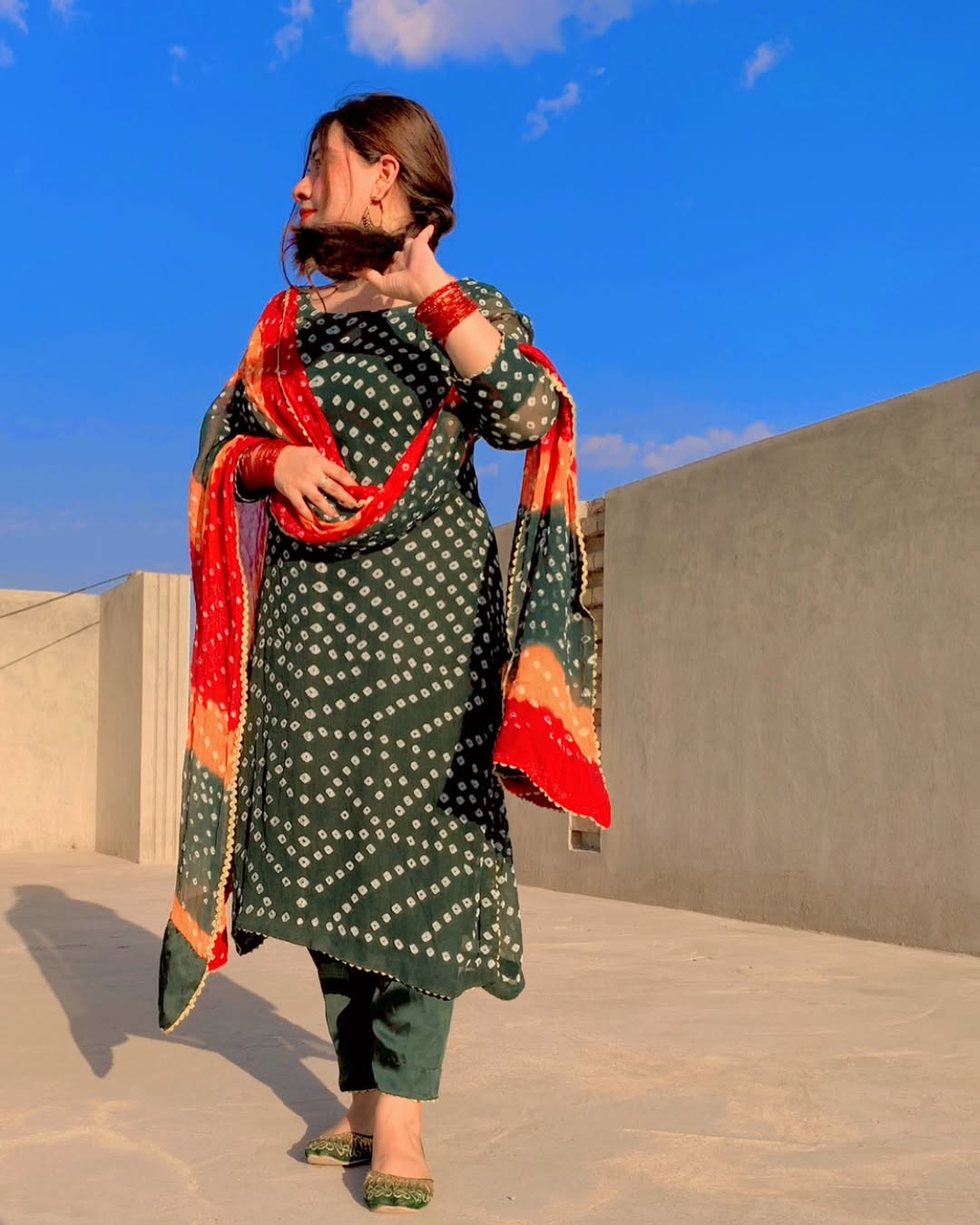 Farasha - Chunri